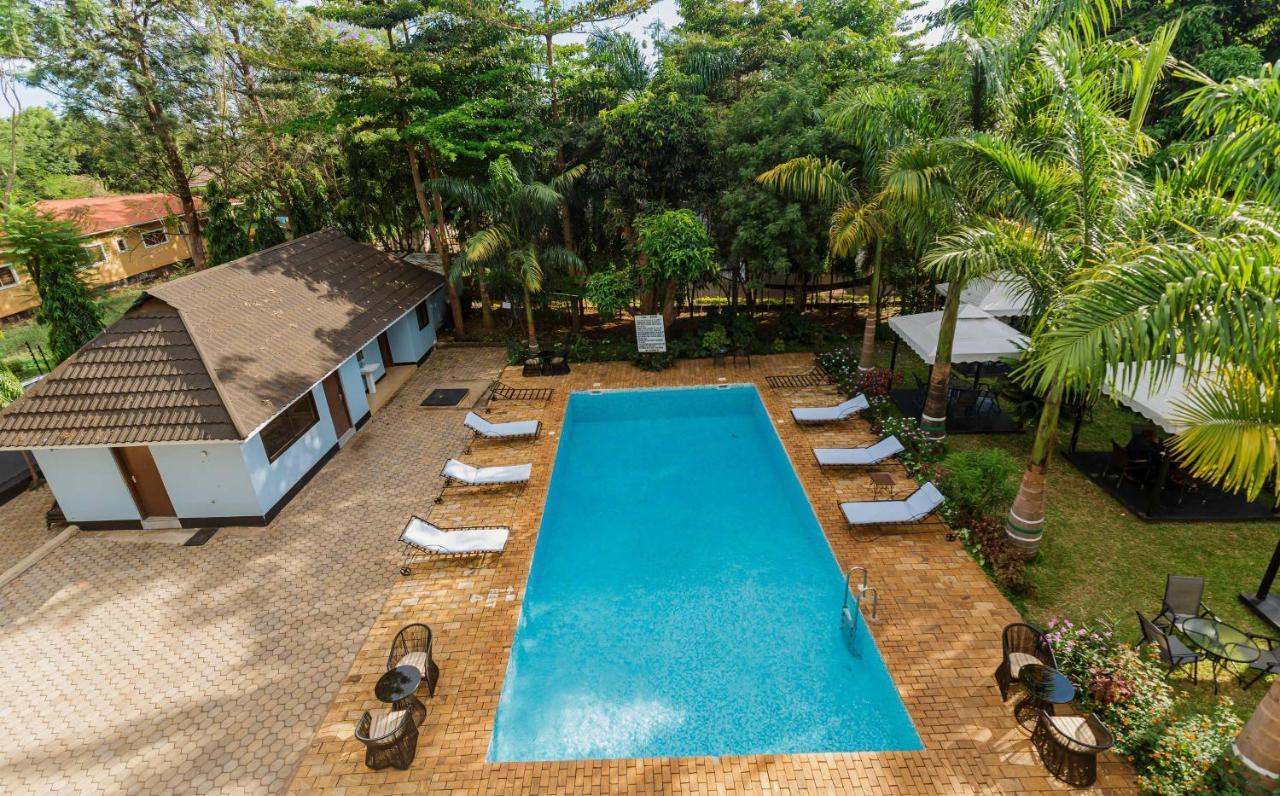 Panama Garden Resort Moshi Esterno foto